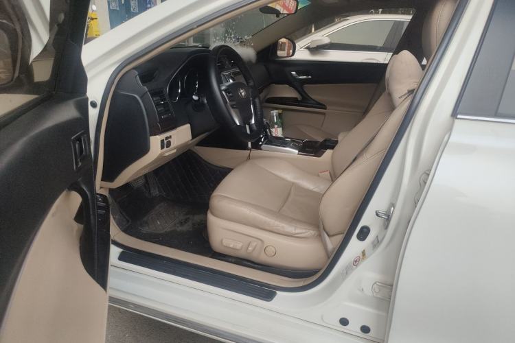 Used Toyota Reiz 2012 2.5V Fengdu Elite Stylish Edition Driver Seat