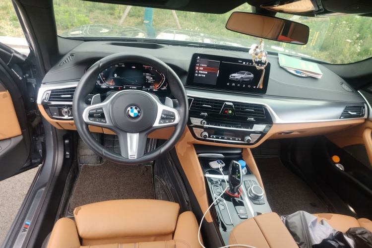 Used BMW 5 Series 2022 Restyled 540i Luxury Edition M Sport Package