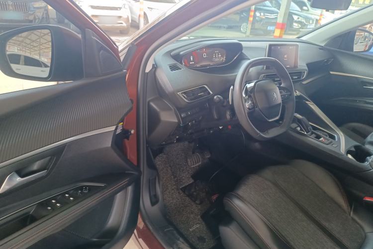 Used Peugeot 4008 2017 350THP Elite Edition Driver Seat