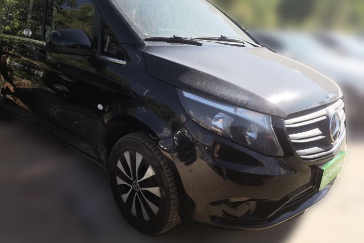 Used Mercedes-Benz Vito 2018 2.0T Business Version China VI Emission Standard Front Right 45 Deg