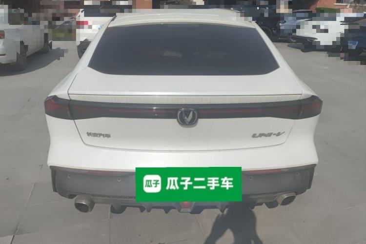 Used Changan UNI-V 2022 1.5T Prestige Version