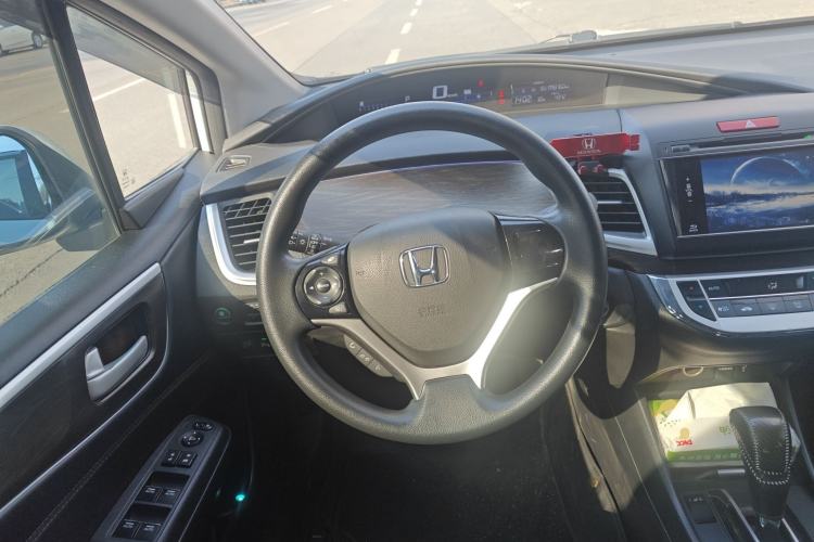 Used Honda Jade 2014 1.8L Automatic Comfort Elite Version 5 Seats
