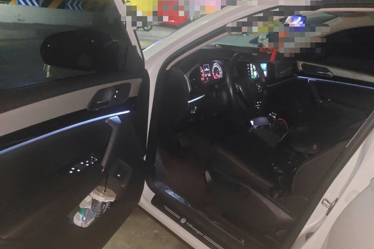 Used Volkswagen Tayron 2022 280TSI Two-Wheel Drive Luxury Smart Connectivity Version
