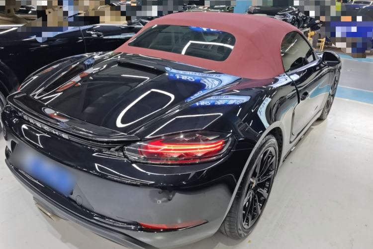 Used Porsche 718 2022 Boxster 2.0T
