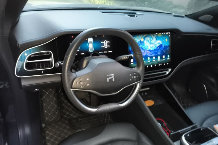 Used Rising R7 2022 Long-Range Advanced Edition
