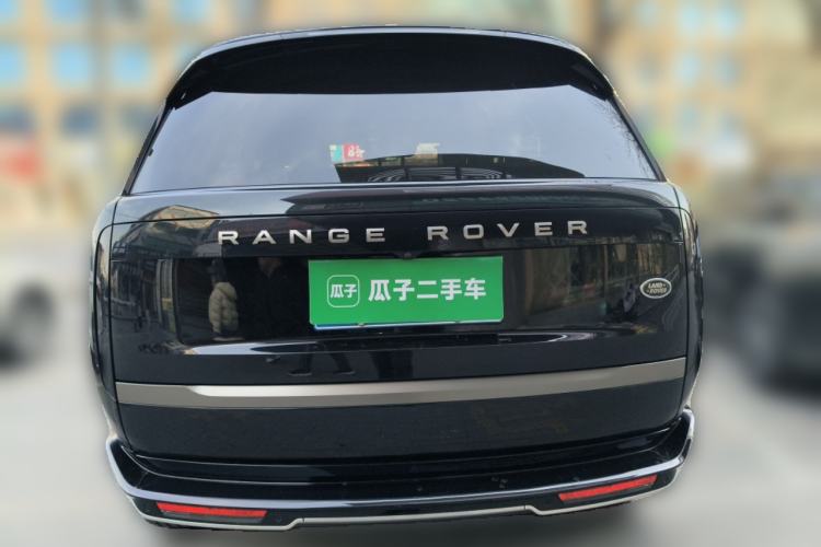 Used Land Rover Range 2023 3.0 L6 360 PS Grand Edition
