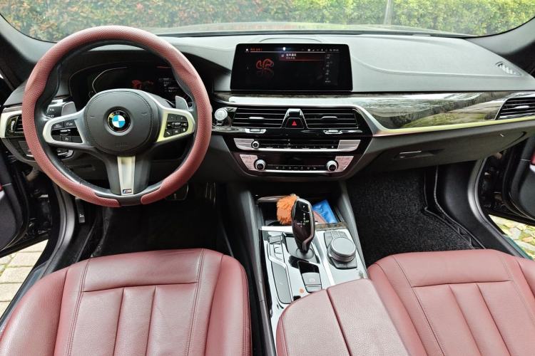 Used BMW 5 Series 2020 530Li Leading Model M Sport Package
