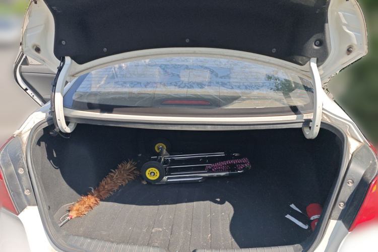 Used Hyundai Mistra 2014 1.8L Automatic Smart GLS
