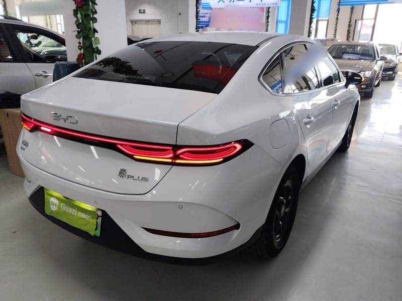 Used BYD Qin PLUS 2025 DM-i Smart Drive 55KM Leading Model — 6