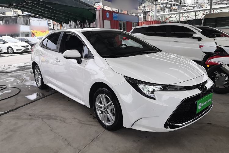 Used Toyota Levin 2022 185T CVT Luxury Edition Front Right 45 Deg