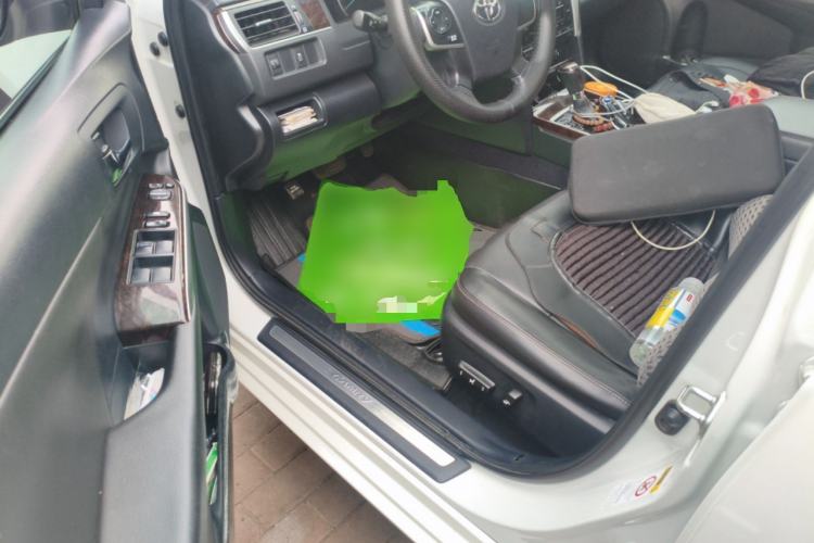 Used Toyota Camry 2016 2.0G 10th Anniversary Leading Edition
