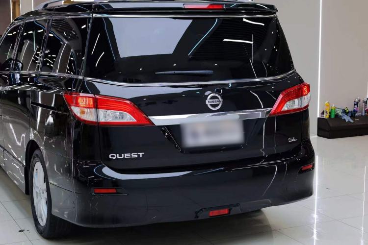 Used Nissan Quest 2015 3.5L SL
