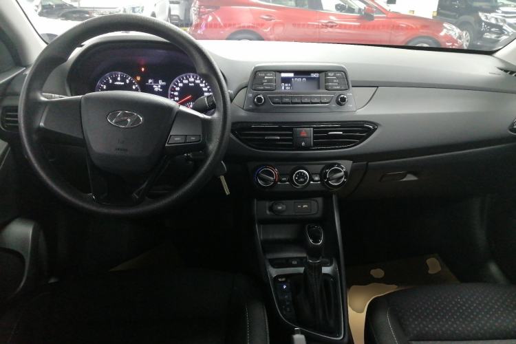 Used Hyundai Celesta 2020 1.6L Automatic GL Enjoyable Edition
