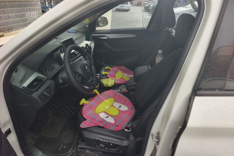 Used BMW X1 2016 sDrive18Li Fashion Model Left Front Seat