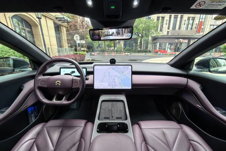 Used Nio ET5T 2025 75 kWh Touring Interior 4