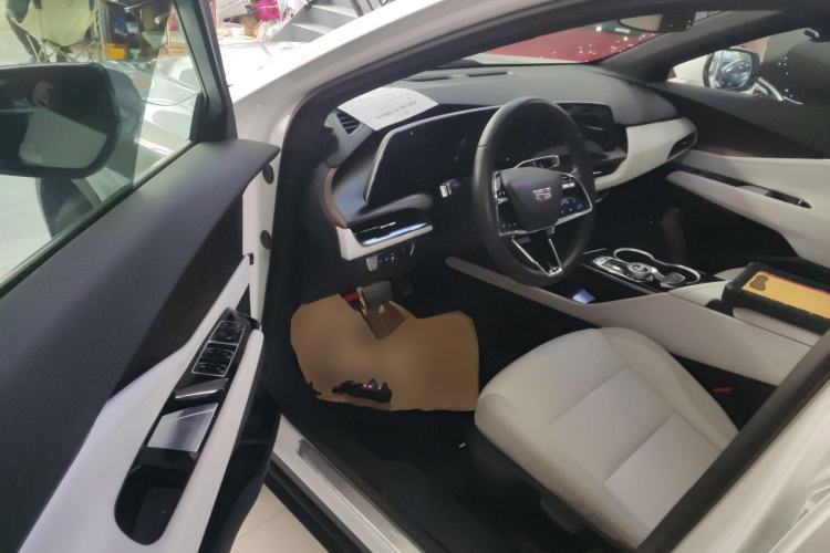 Used Cadillac GT4 2023 25T Fashion Edition
