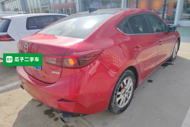 Used Mazda 3 Axela 2017 Sedan 1.5L Automatic Luxury Model Emission Standard China V
