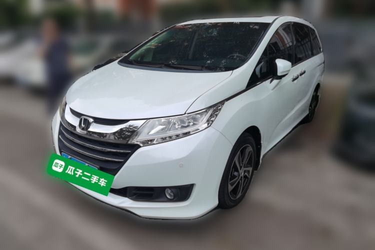Used Honda Odyssey 2015 Updated Version 2.4L Smart Edition