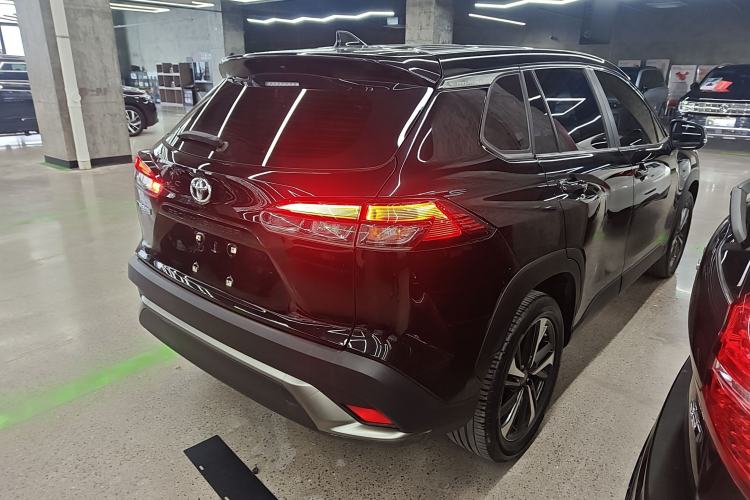 Used Toyota FRONTLANDER 2022 2.0L CVT Luxury PLUS Edition
