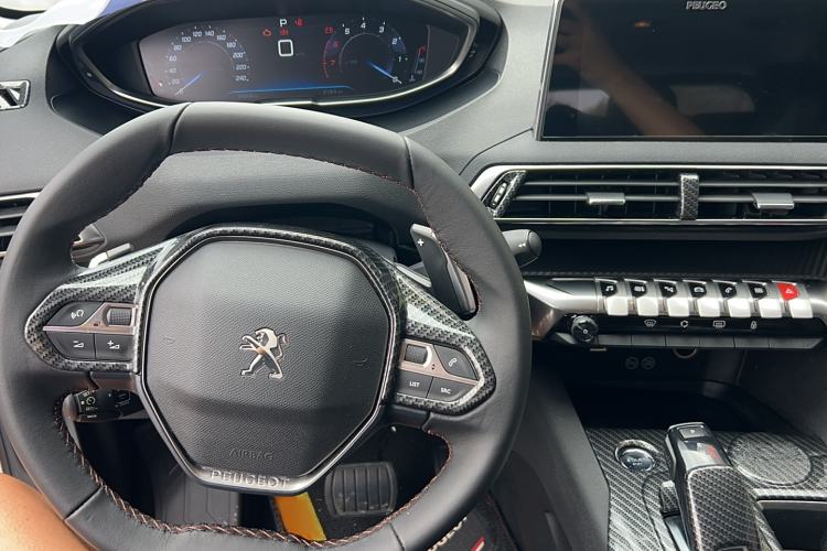 Used Peugeot 5008 2017 350THP 7-Seater Elite Edition
