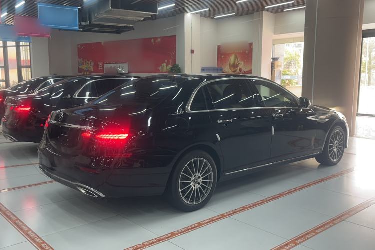 Used Mercedes-Benz E-Class 2023 E 260 L
