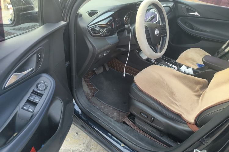 Used Buick Encore GX 2020 20T CVT Two-Wheel Drive Luxury Version
