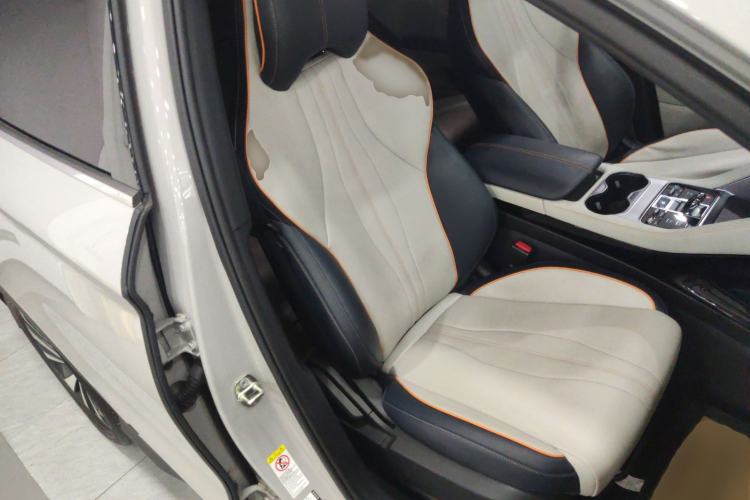 Used BYD Song PLUS New Energy 2024 Honor Edition EV 520km Luxury Model
