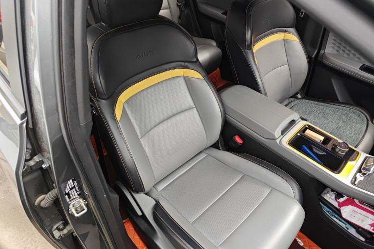 Used AION Y 2022 70 Enjoyment Edition Lithium Iron Phosphate Right Front Seat