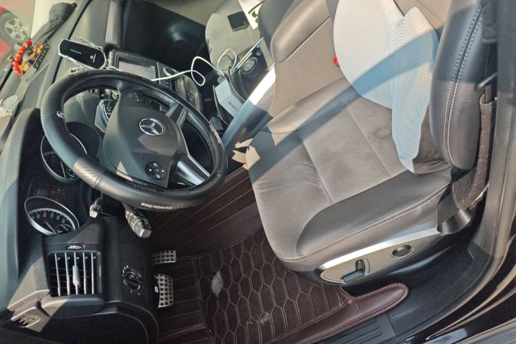 Used Mercedes-Benz R-Class 2014 R 320 4MATIC Business Model