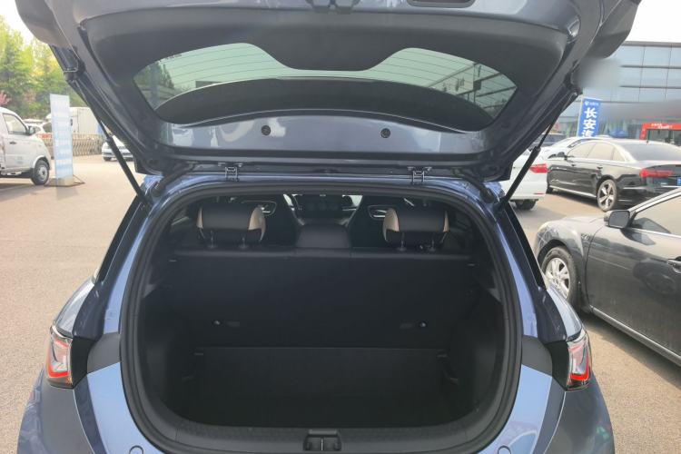 Used BYD Dolphin 2025 420km Free Edition Trunk