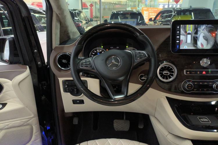 Used Mercedes-Benz Vito 2020 2.0T Business Version 7 Seats