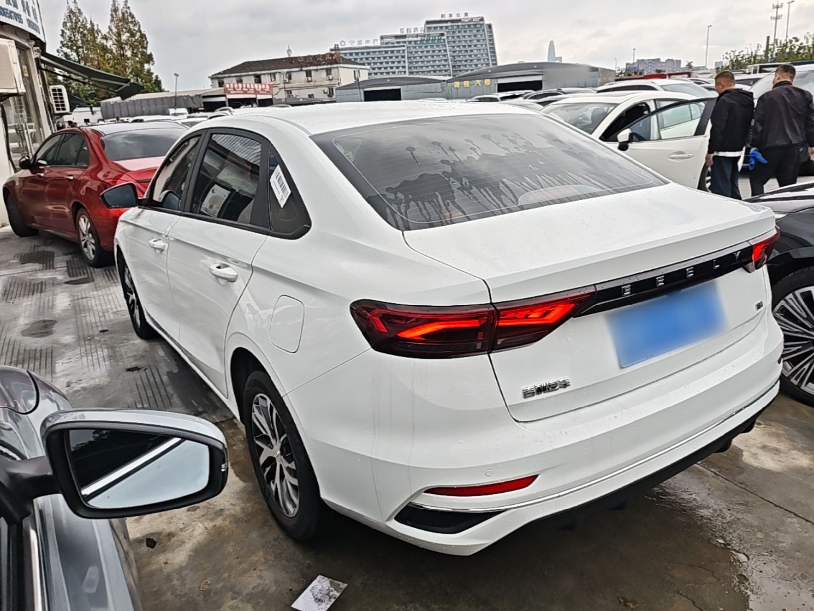 Geely Auto Emgrand 2023 4th Generation Champion Edition 1.5L CVT Luxury Model — снимка 4
