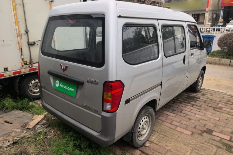 Used Wuling Zhiguang 2020 1.2L Practical Model China VI LSI
