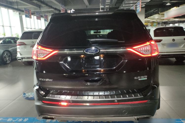 Used Ford Edge 2016 EcoBoost 245 Two-Wheel-Drive Titanium 5-Seater