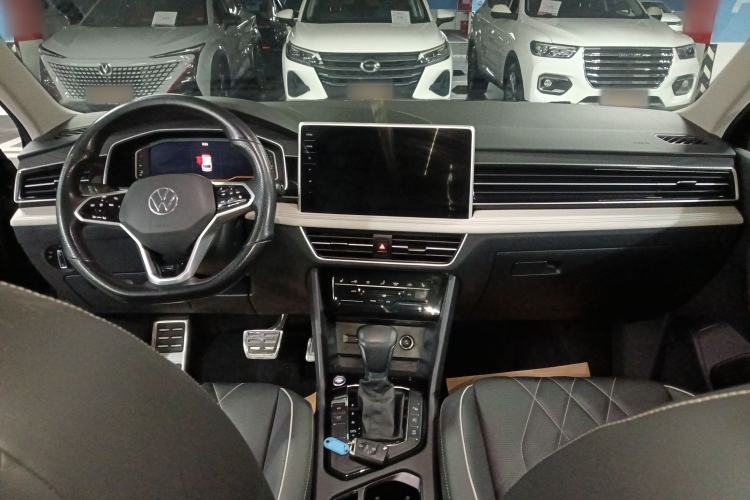 Used Volkswagen Tiguan L 2022 330TSI Automatic Two-Wheel Drive R-Line Enhanced Edition
