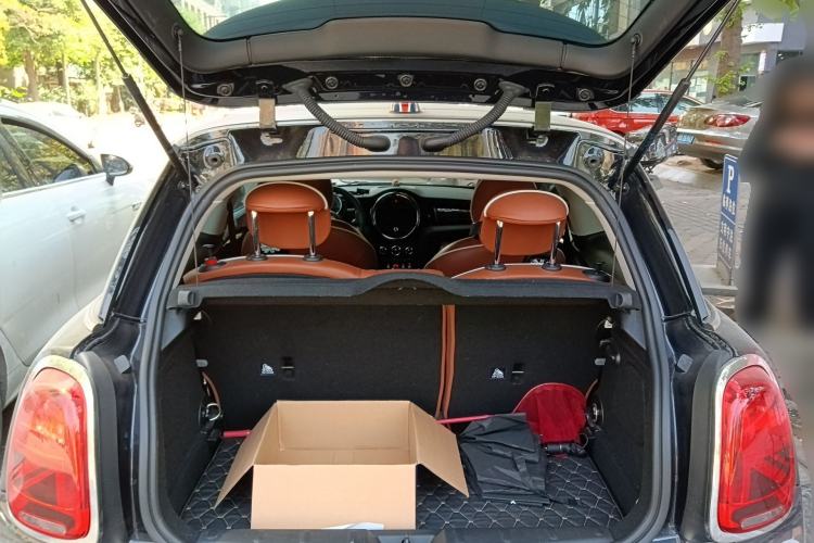 Used MINI 2019 1.5T COOPER Artist