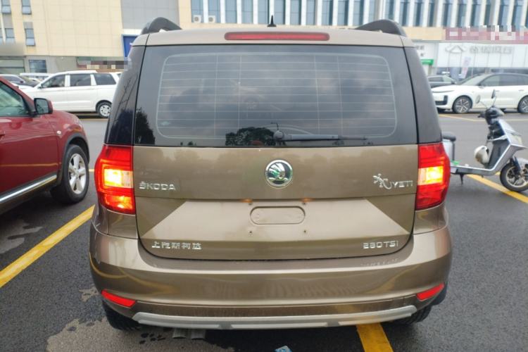 Used Skoda Yeti 2017 TSI280 DSG Advanced Edition
