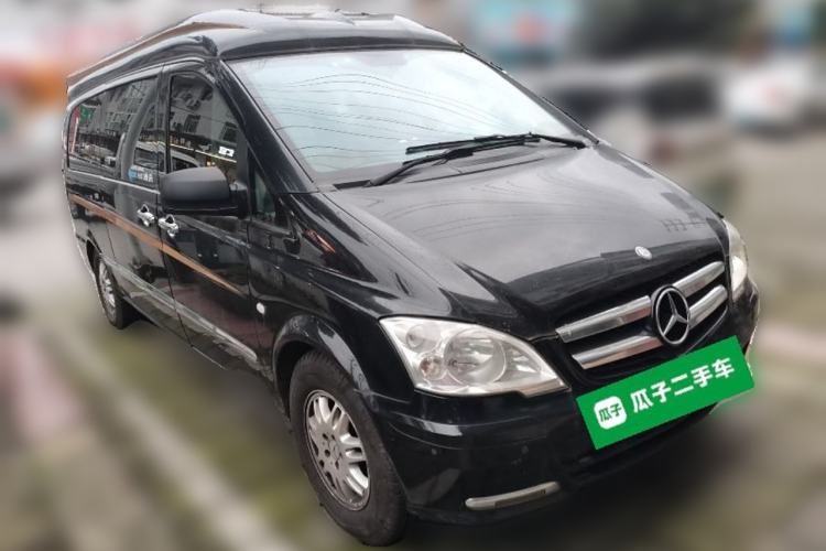 Used Mercedes-Benz Vito 2013 3.0L Elite Edition Front Right 45 Deg