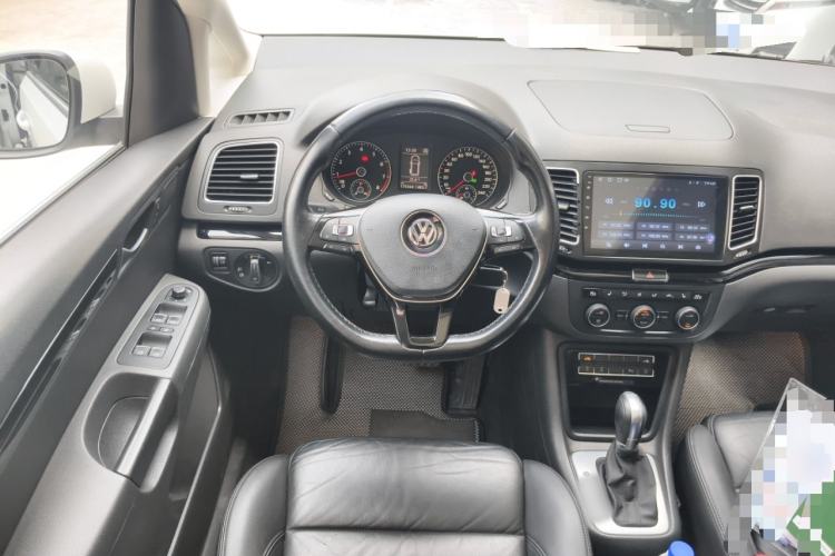 Used Volkswagen Sharan 2016 380TSI Luxury 7-Seater Steering Wheel