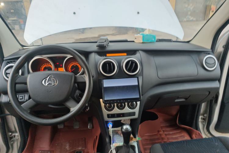 Used CHANGAN KAICHENG Ounuo S 2017 1.5L Jinouno Base Model Center Console