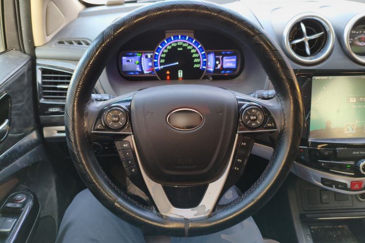 Used BYD S7 2016 2.0T Automatic Prestige Plus
