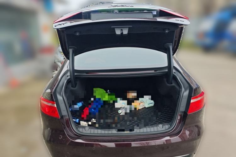 Used Jaguar XFL 2017 XFL 2.0T 200PS Luxury Edition
