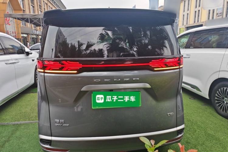 Used Denza D9 2022 DM-i 970 Four-Wheel Drive Prestige Model Rear