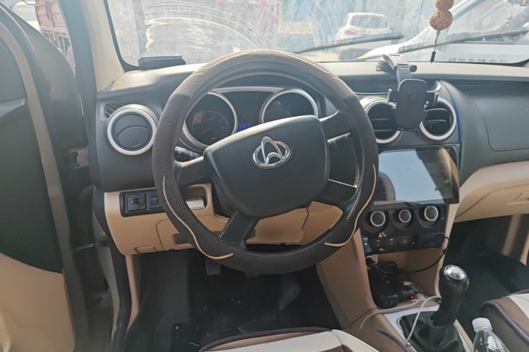 Used CHANGAN KAICHENG Ounuo S 2012 1.5L Elite Version Steering Wheel