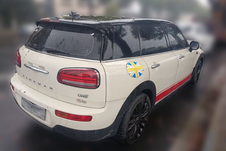 Used MINI Clubman 2021 1.5T ONE Rear Right 45 Deg