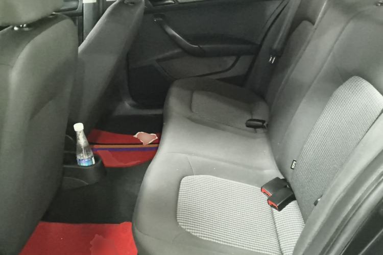 Used Volkswagen Santana 2016 1.6L Manual Fashion Edition