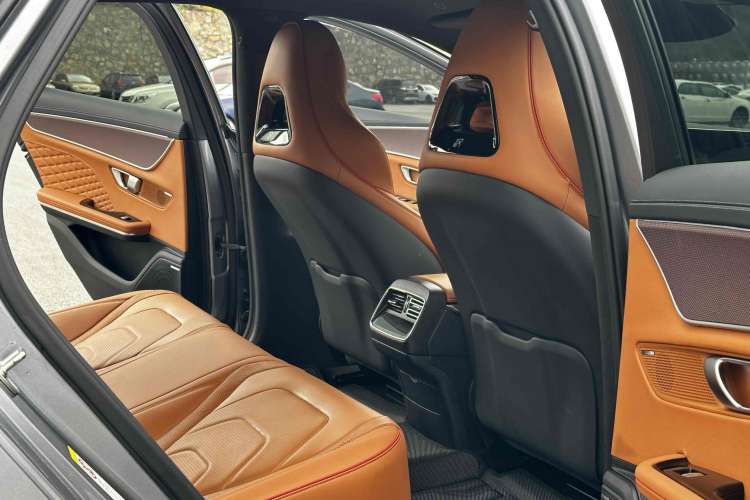 Used BYD Han 2022 DM-i 242km Flagship Model