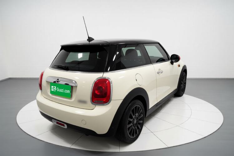 Used MINI 2014 1.5T COOPER Fun