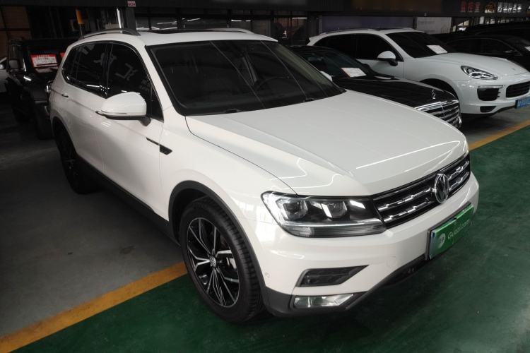 Used Volkswagen Tiguan L 2020 330TSI Automatic Two-Wheel Drive Smart Luxury Edition China VI Standard