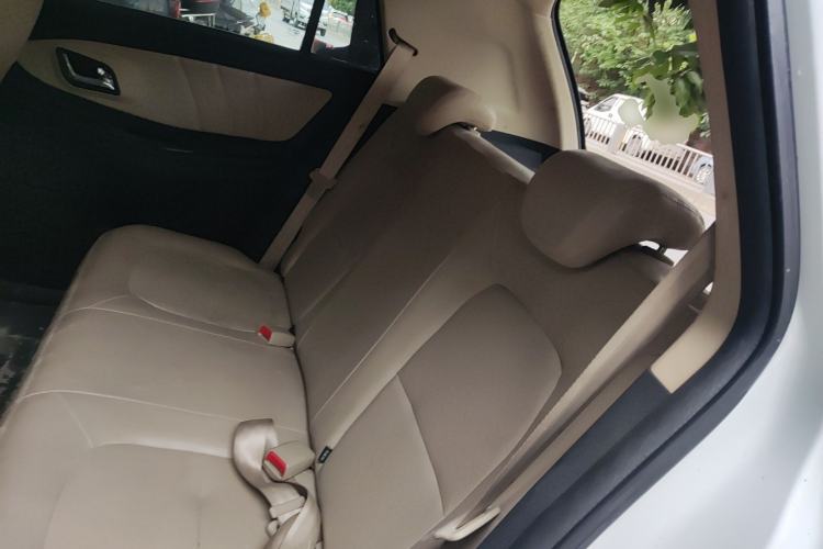 Used FAW Yingzhi G3 2014 1.5L Manual ZhiZun Edition